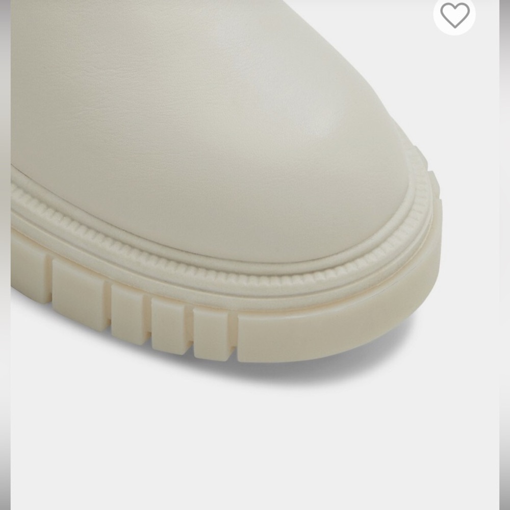 NWT Call it Spring Boots - Picture 2 of 5